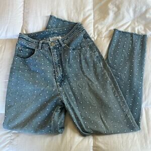 Vintage Emanuel/Emanuel Ungaro daisy embroidered jeans.  Size 4/38